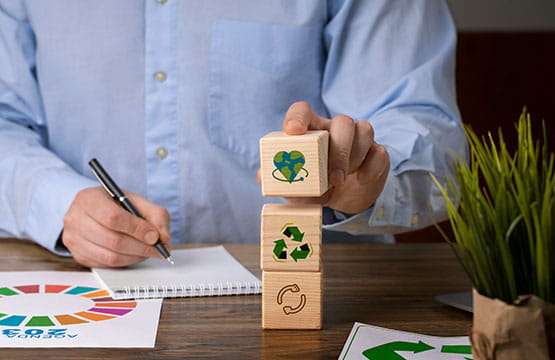 des cubes en bois